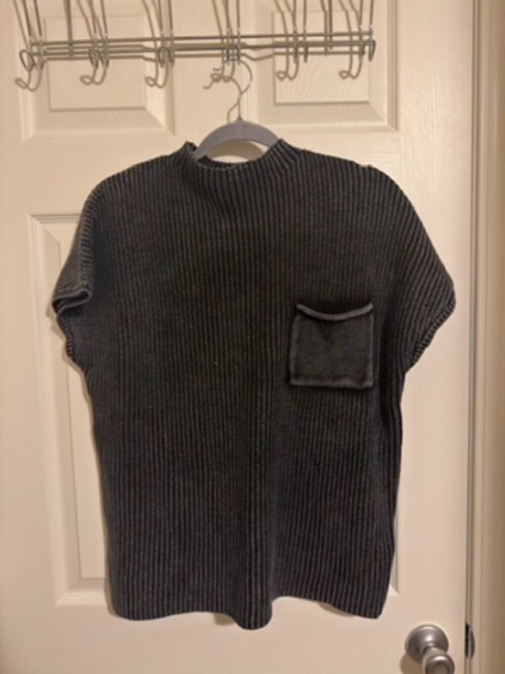 Zenana L/XL Washed Ribbed Knit Pocket Top NWOT